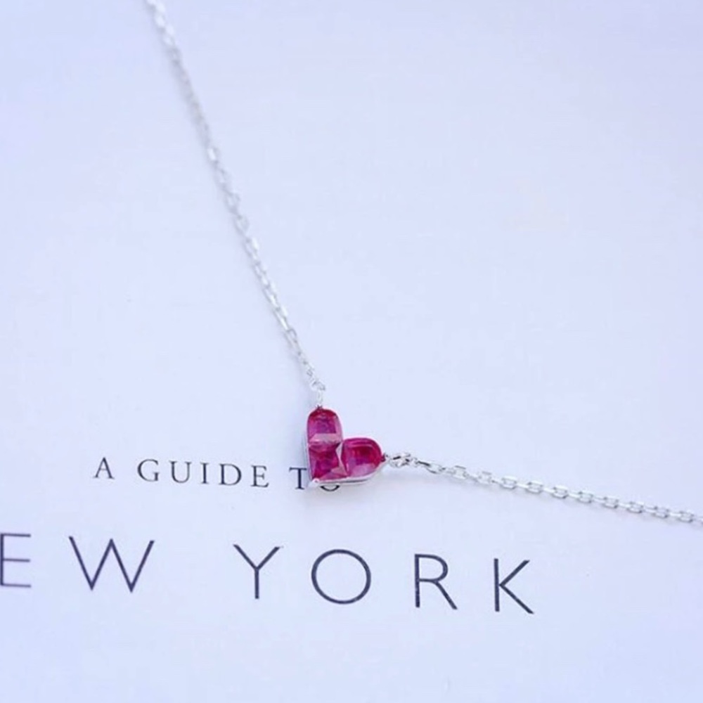 925 Sterling Silver Necklace and Pendant.
